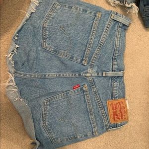 Levi’s 501 size 25